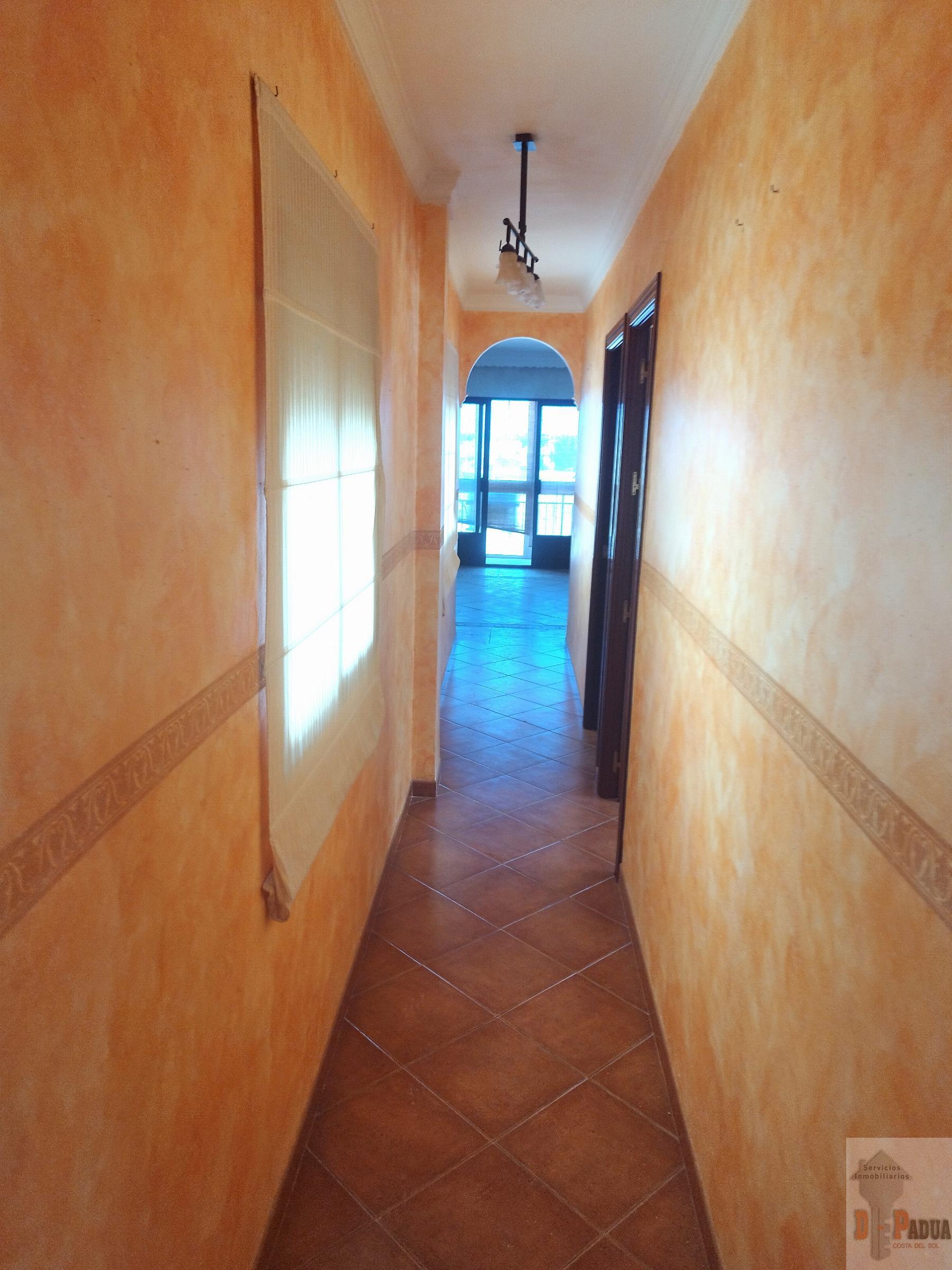 For sale of flat in Campillos