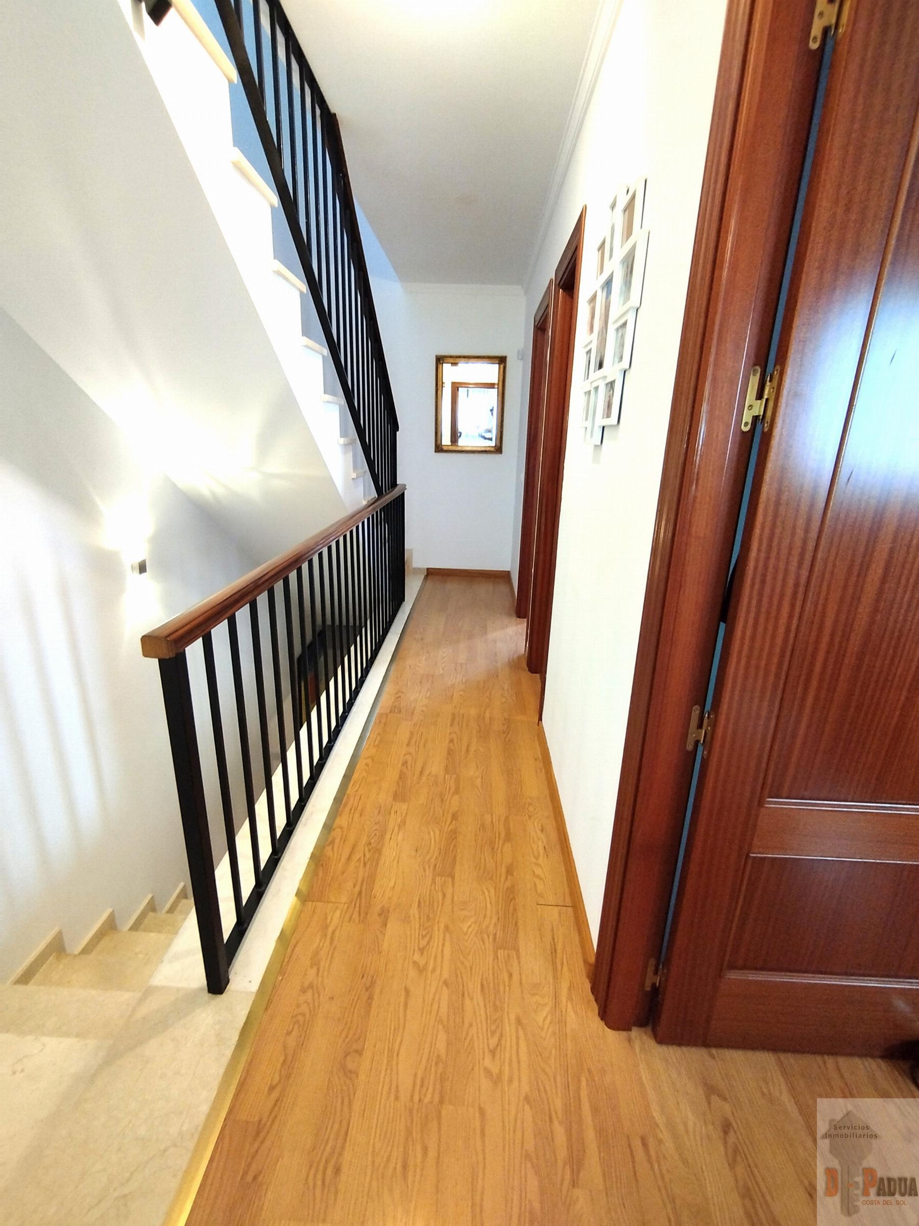 Venta de chalet en Sierra de Yeguas