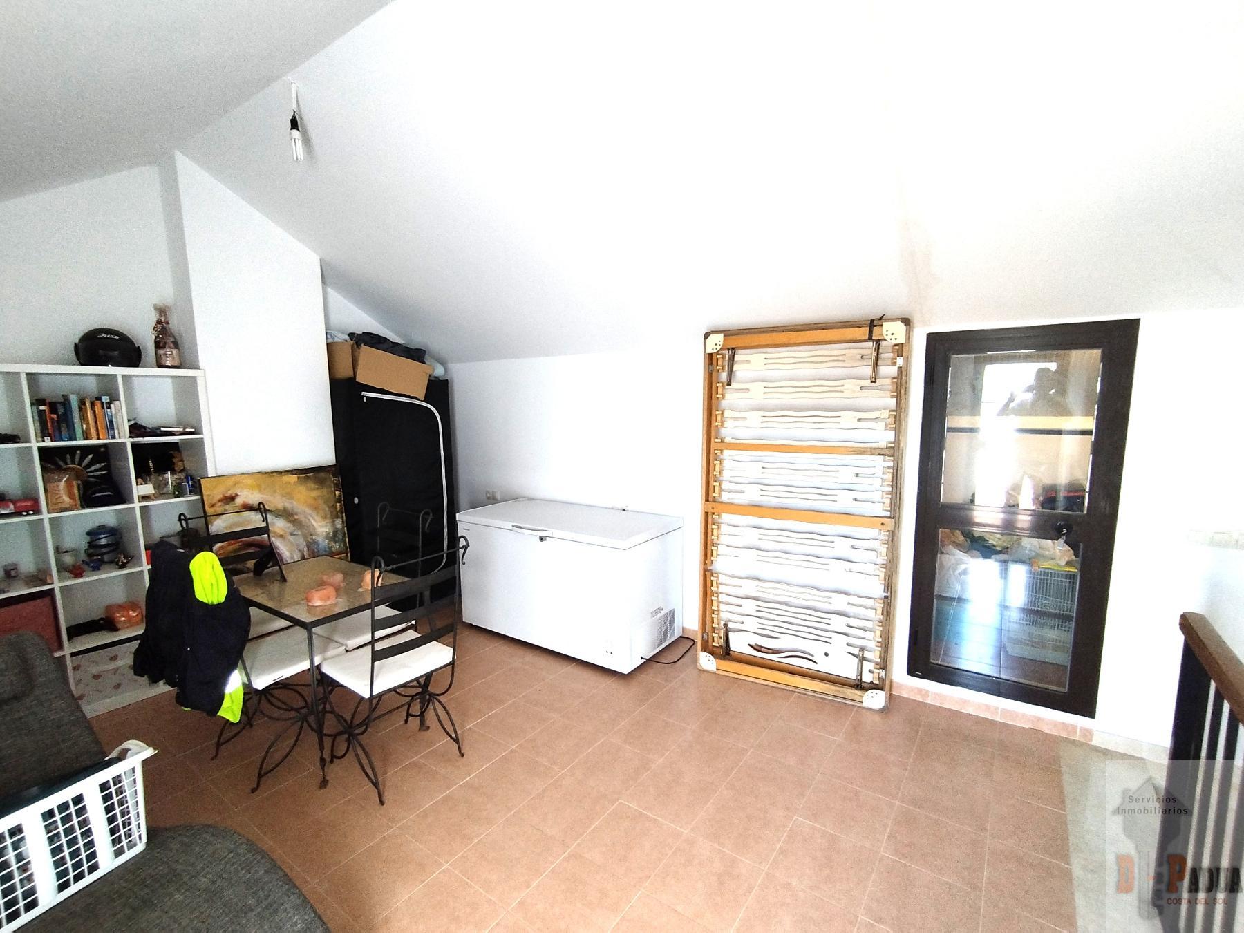 Venta de chalet en Sierra de Yeguas