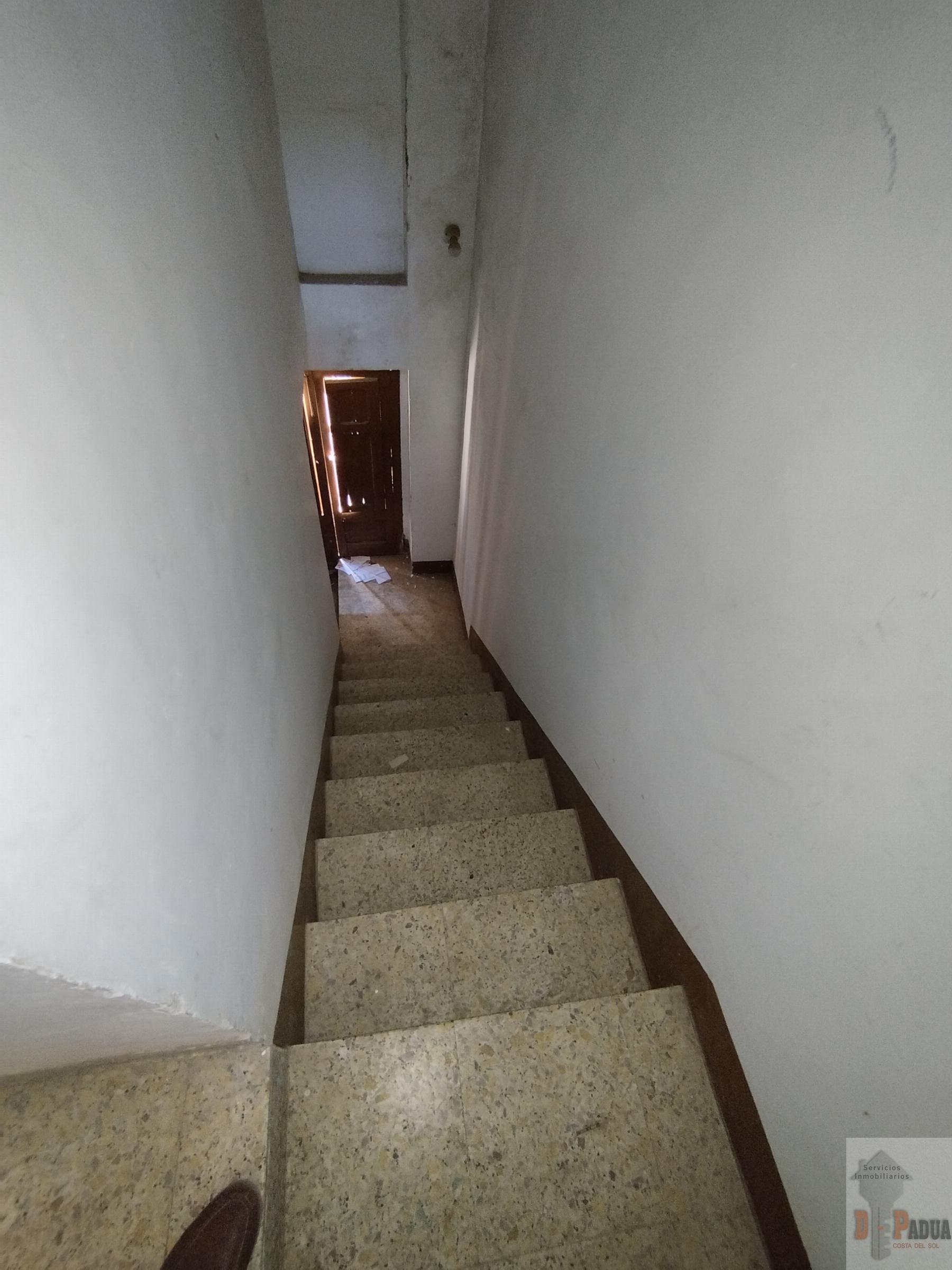 For sale of house in Campillos