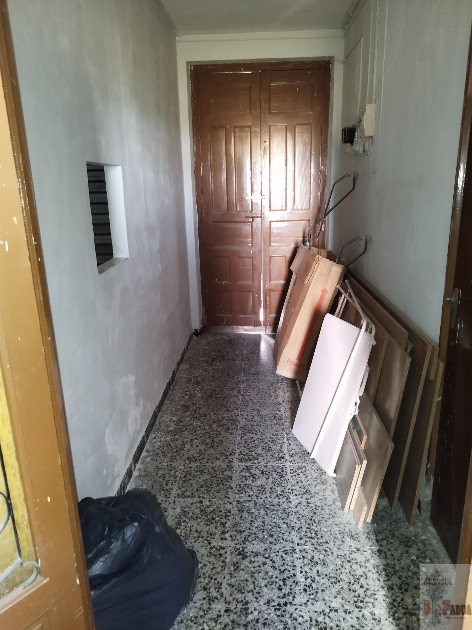 For sale of house in Campillos