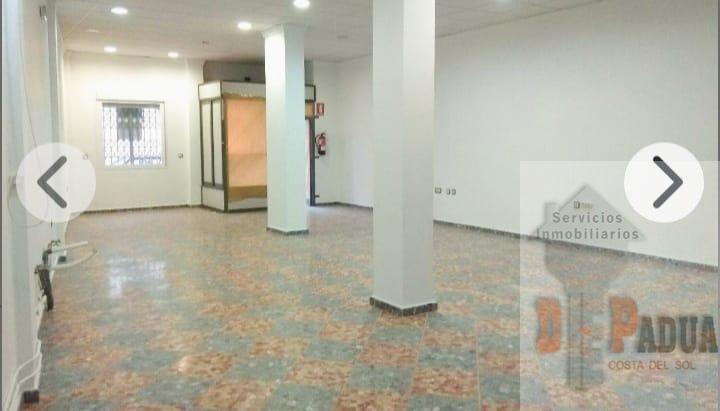 Venta de local comercial en Teba