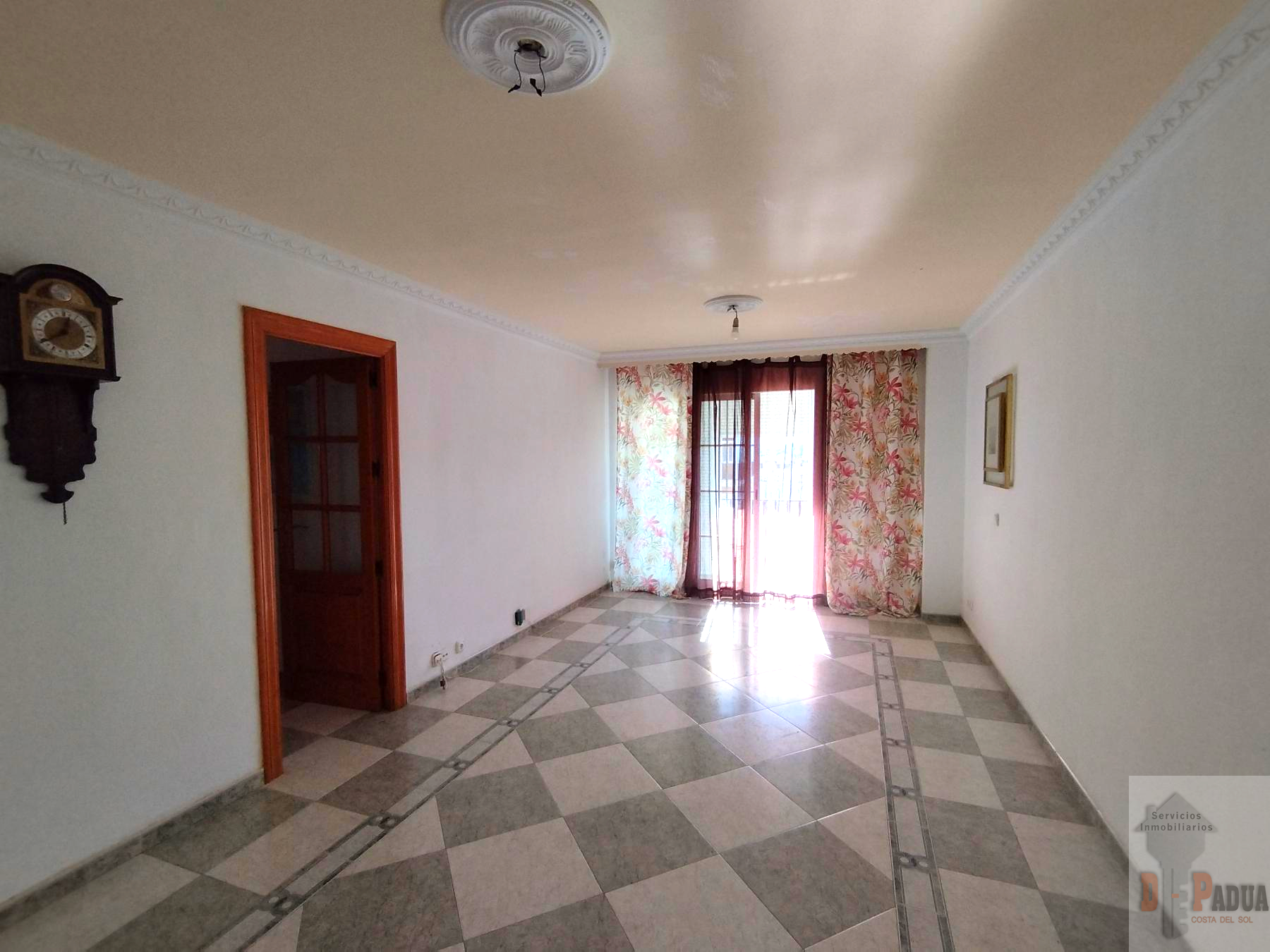 Venta de piso en Campillos