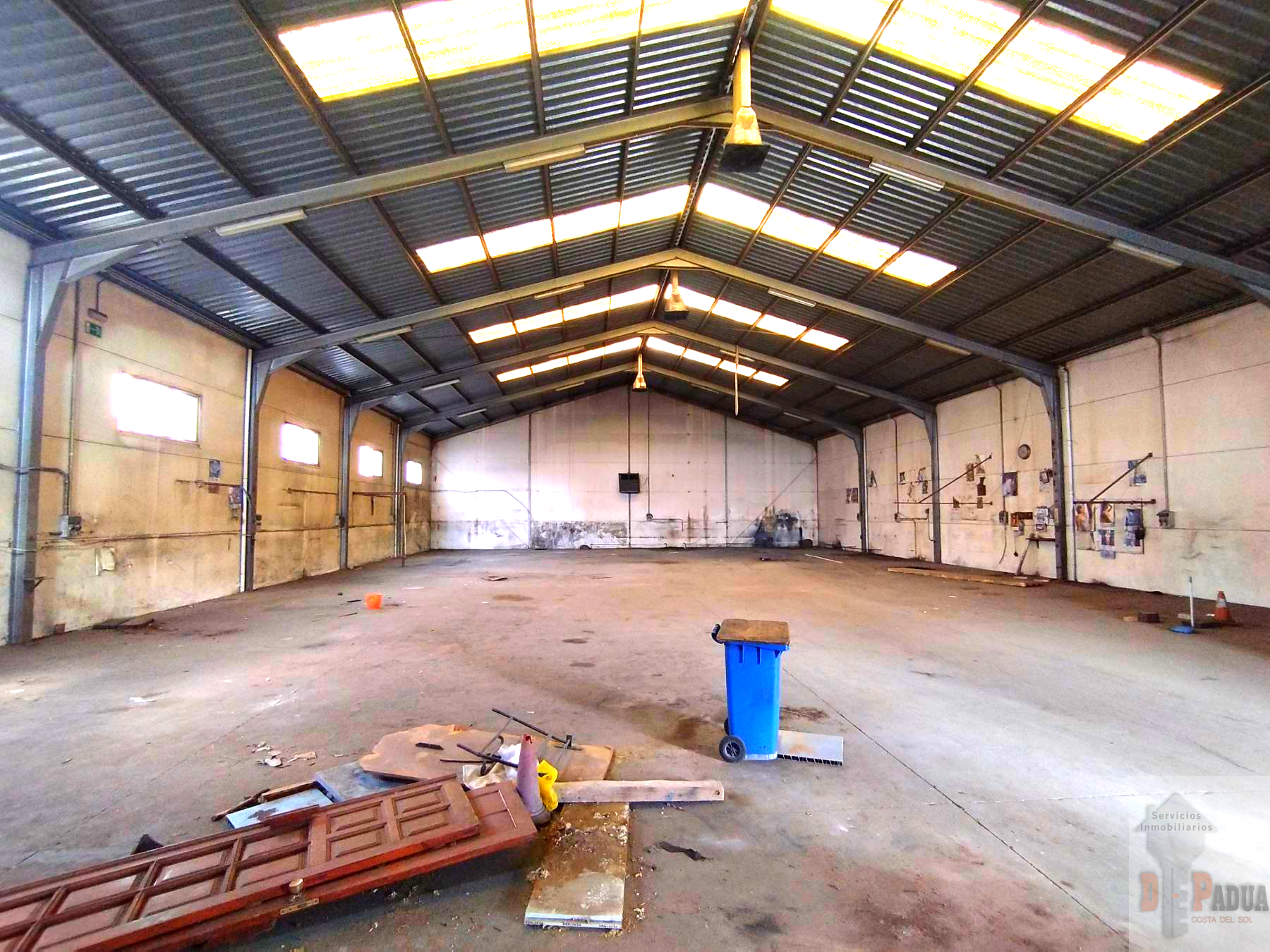 Venta de nave industrial en Campillos