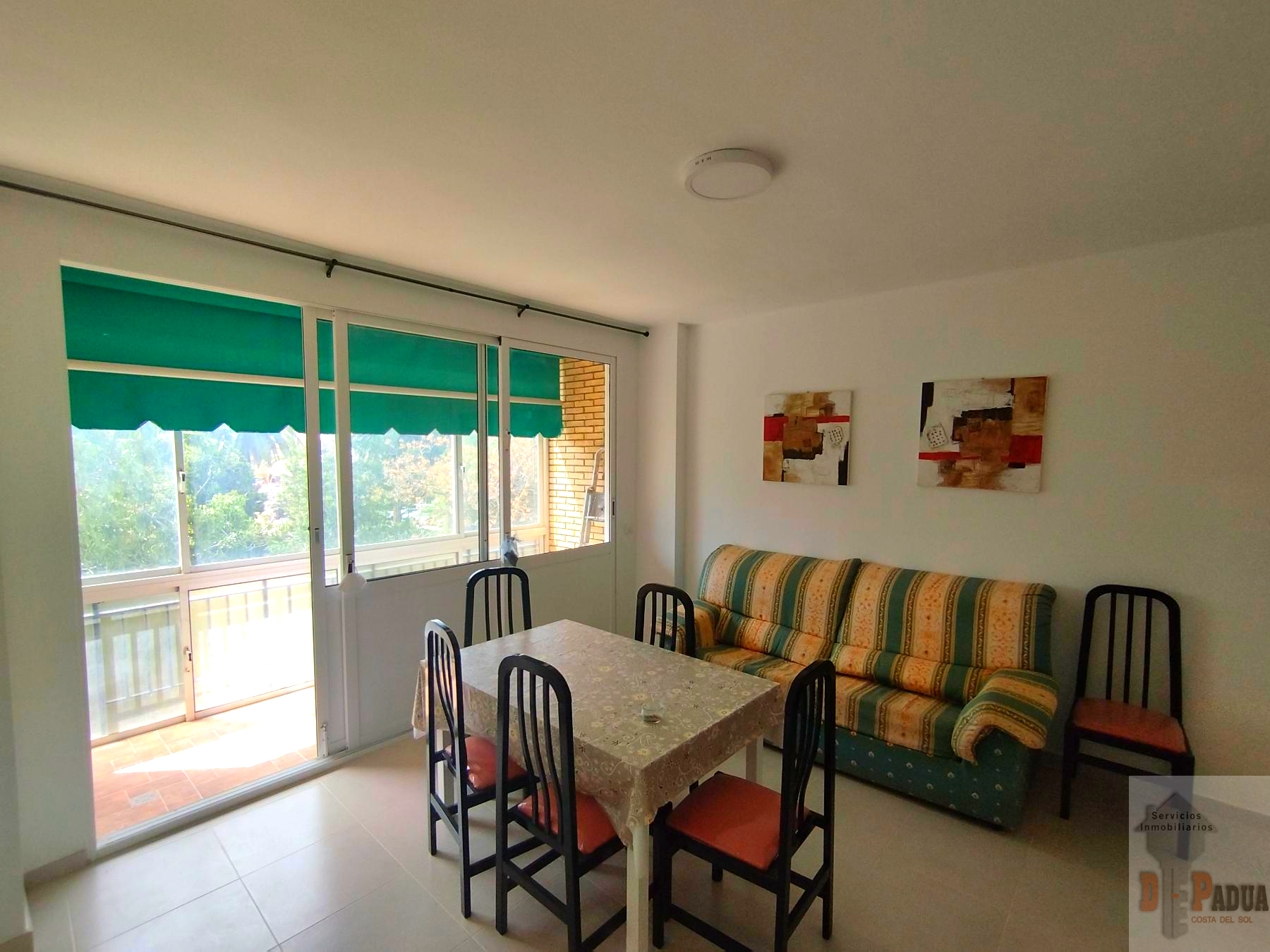 For sale of flat in Campillos