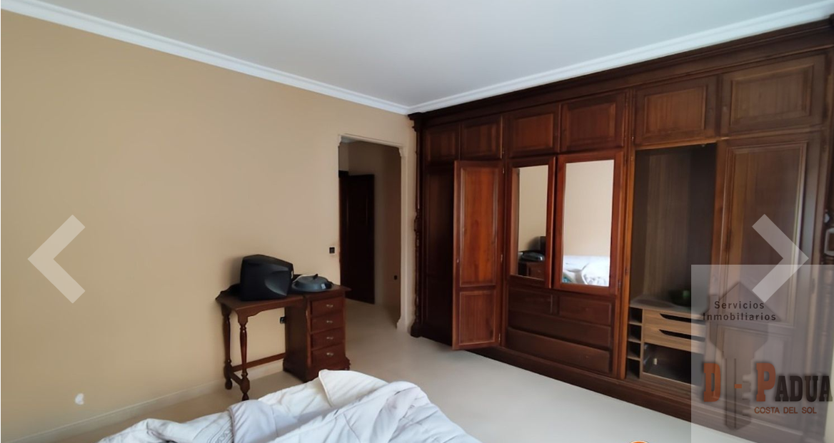 For sale of flat in Campillos