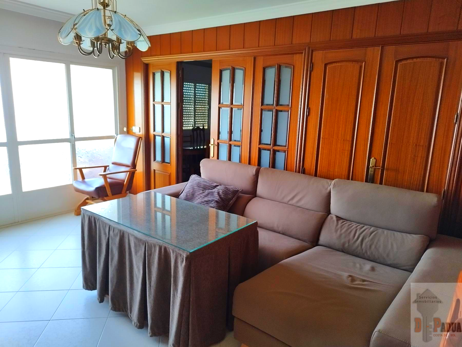 For sale of flat in Campillos