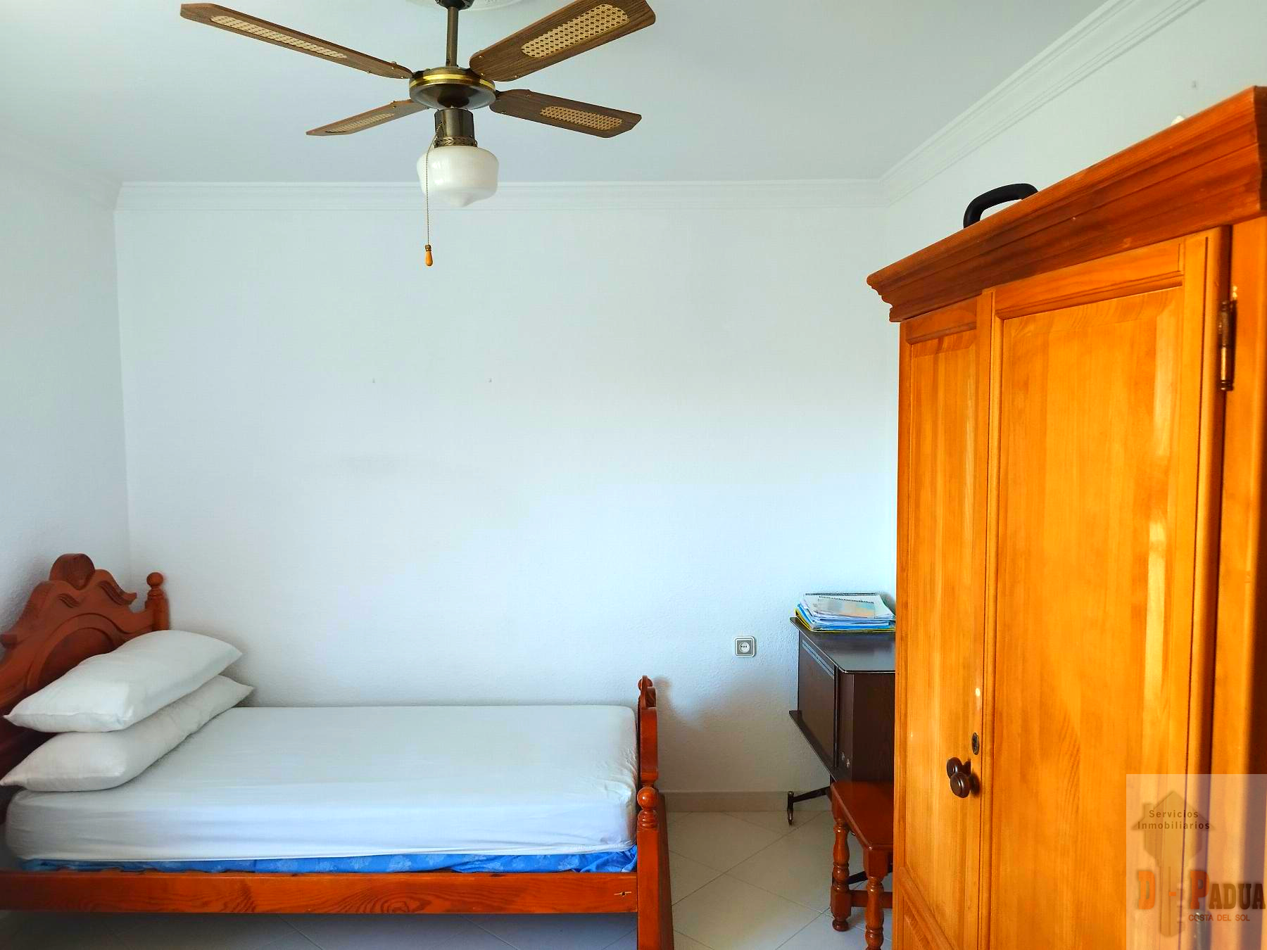 For sale of flat in Campillos