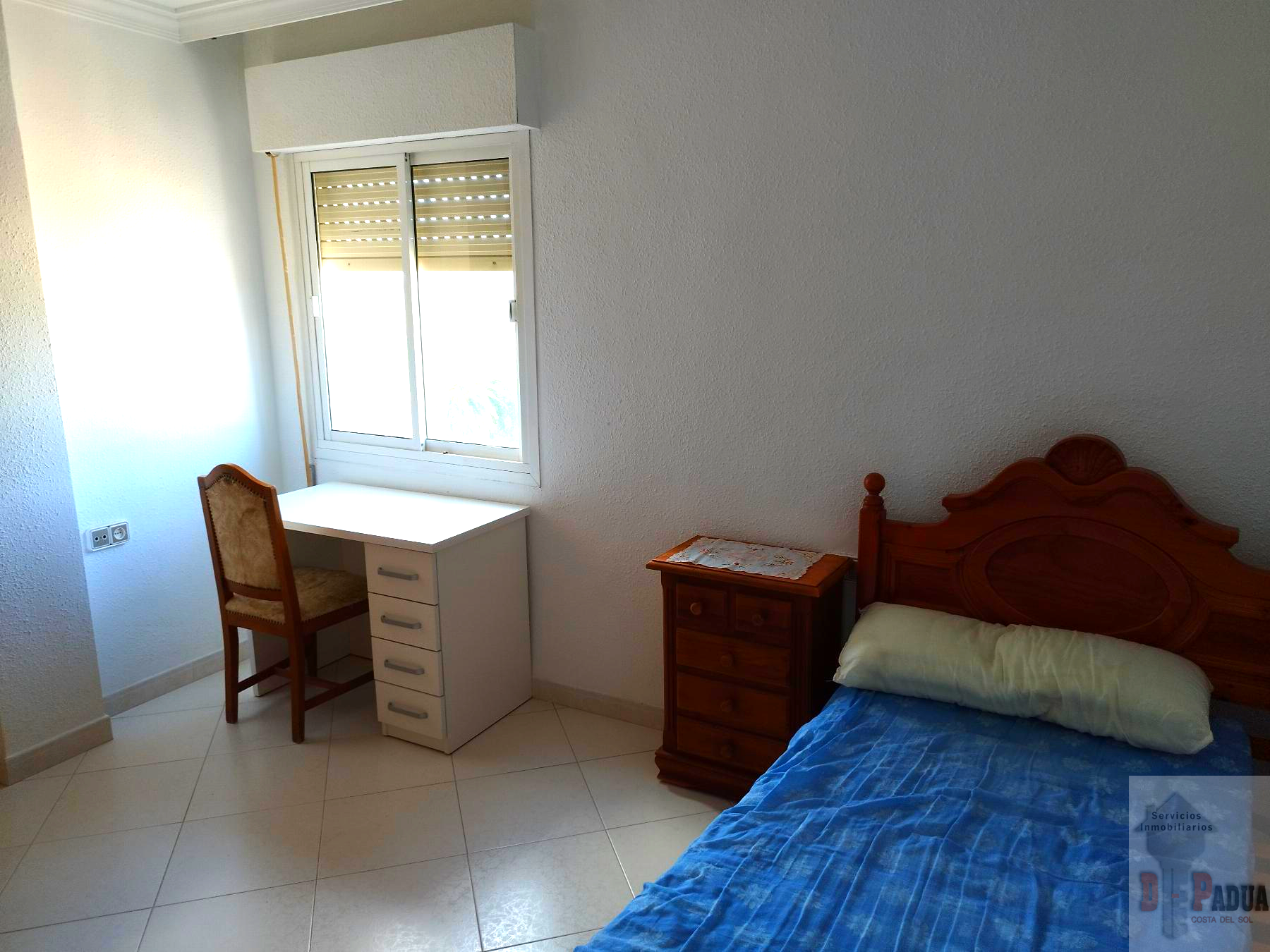 For sale of flat in Campillos