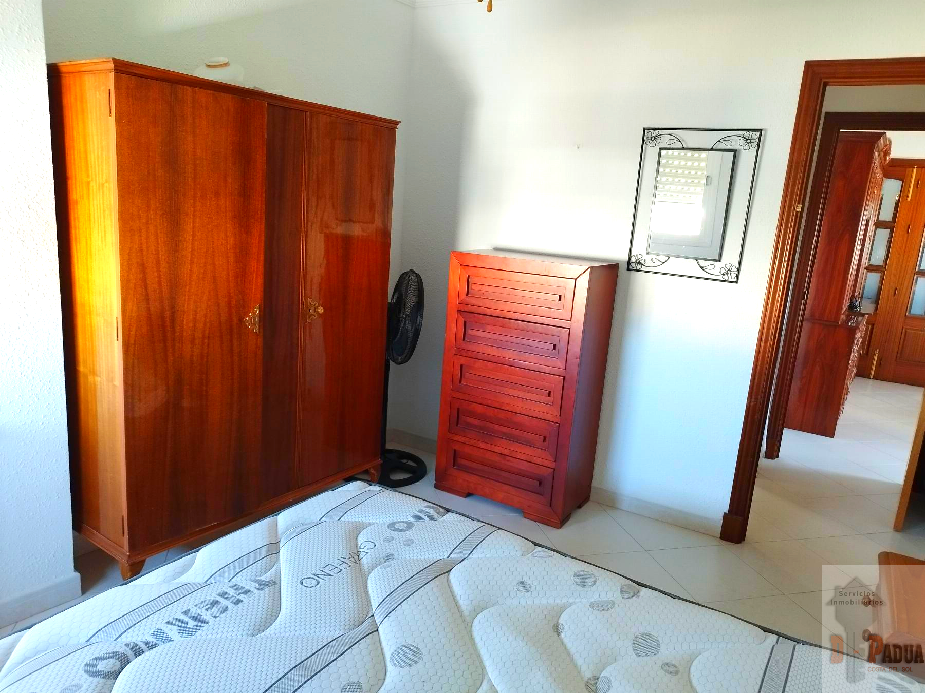 For sale of flat in Campillos