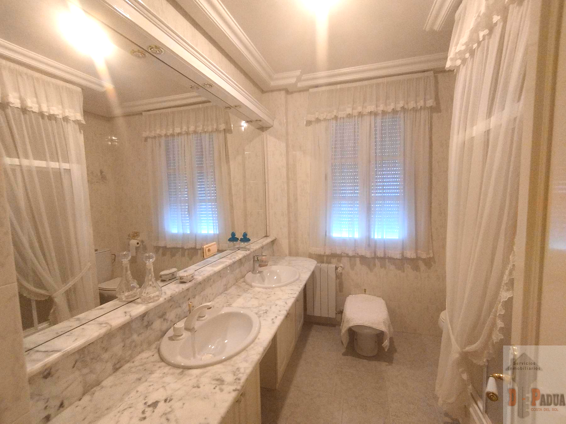 Venta de chalet en Campillos