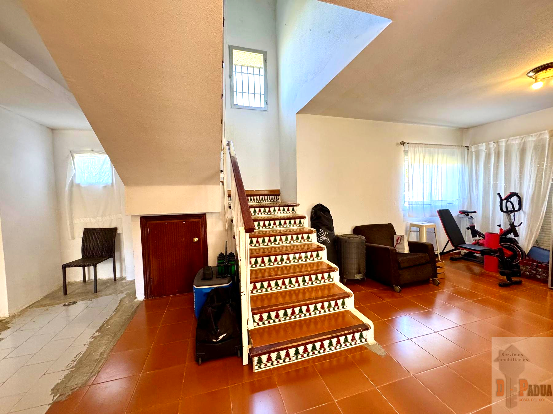 For sale of chalet in Chilches