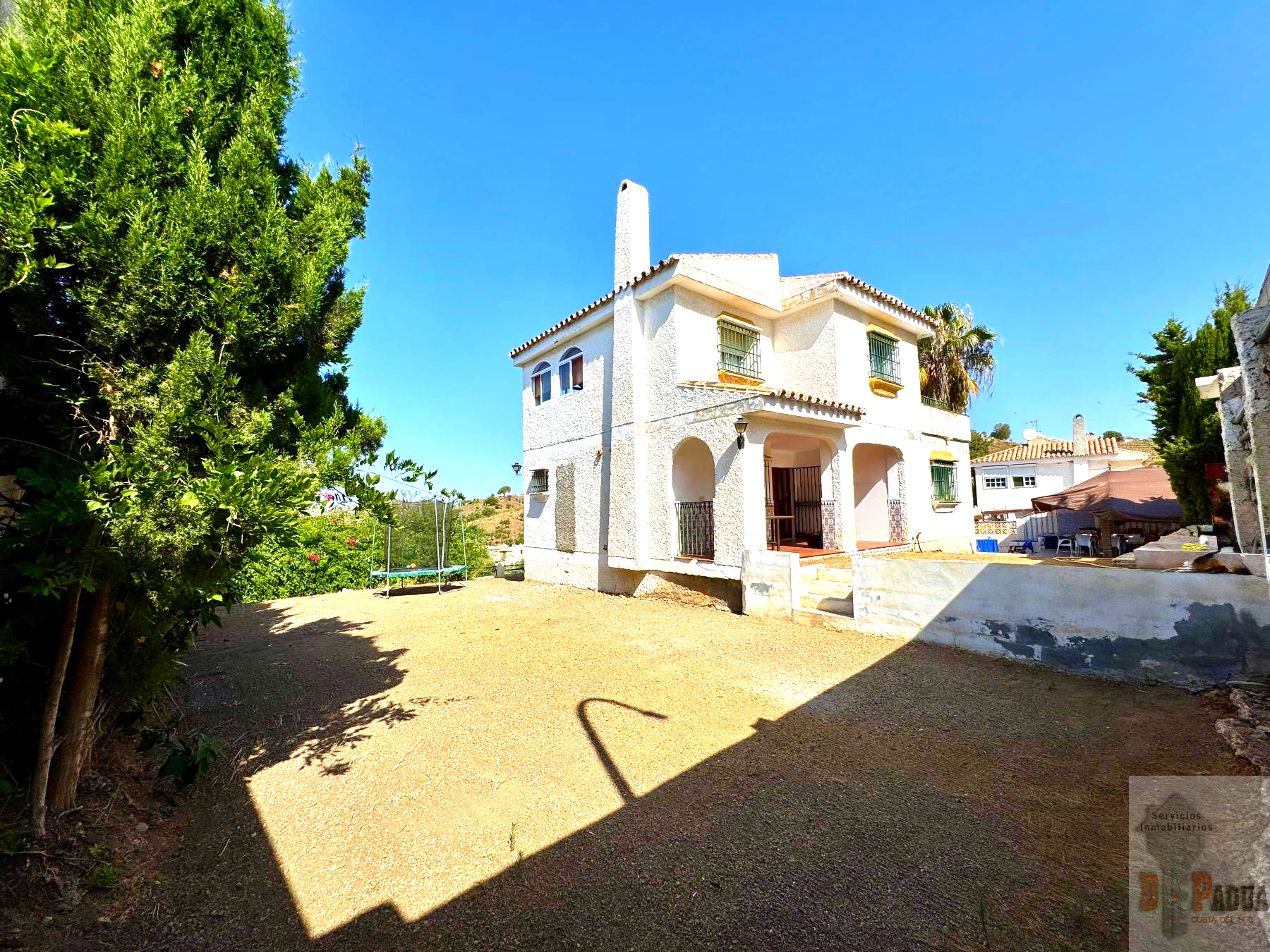 For sale of chalet in Chilches