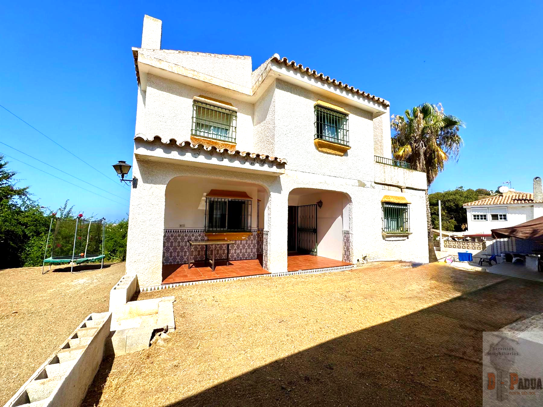 For sale of chalet in Chilches