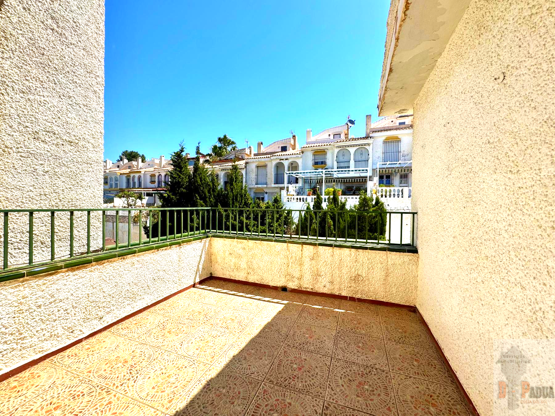 For sale of chalet in Chilches