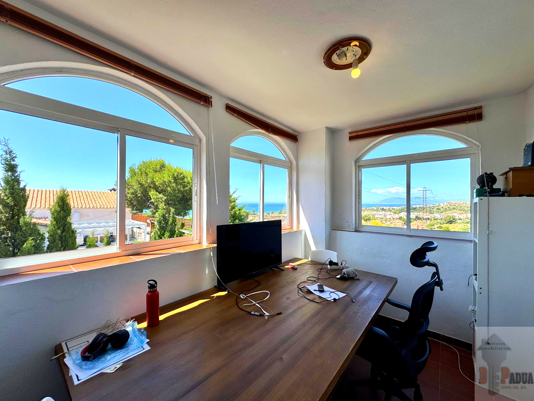 For sale of chalet in Chilches