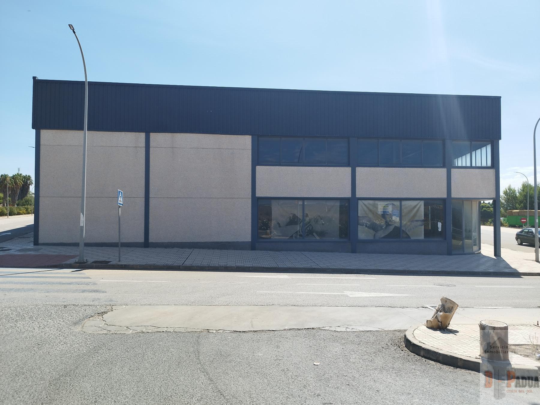 Venta de nave en Campillos