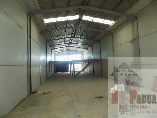 Venta de nave en Campillos