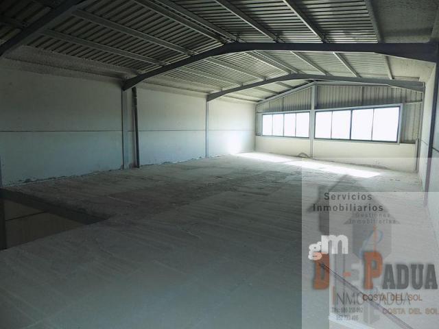 Venta de nave en Campillos