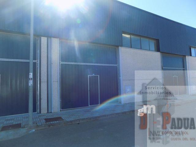 Venta de nave en Campillos