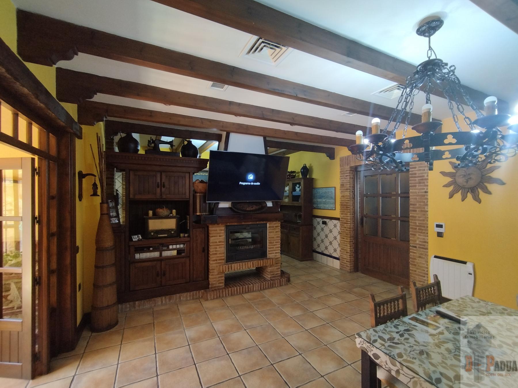 Venta de chalet en Campillos