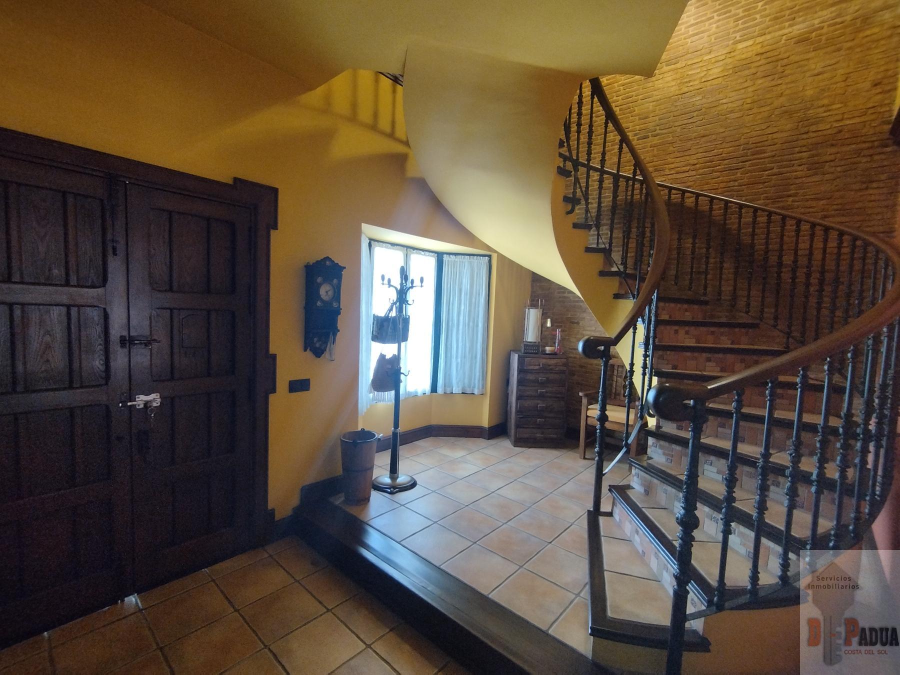 Venta de chalet en Campillos