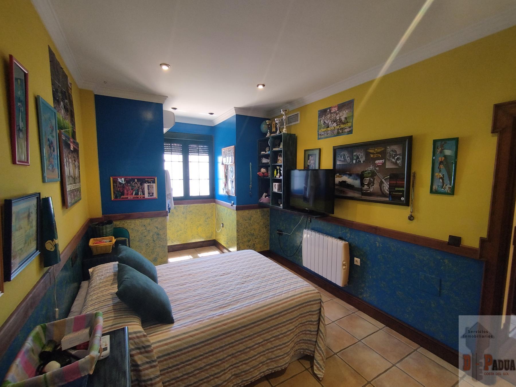 Venta de chalet en Campillos