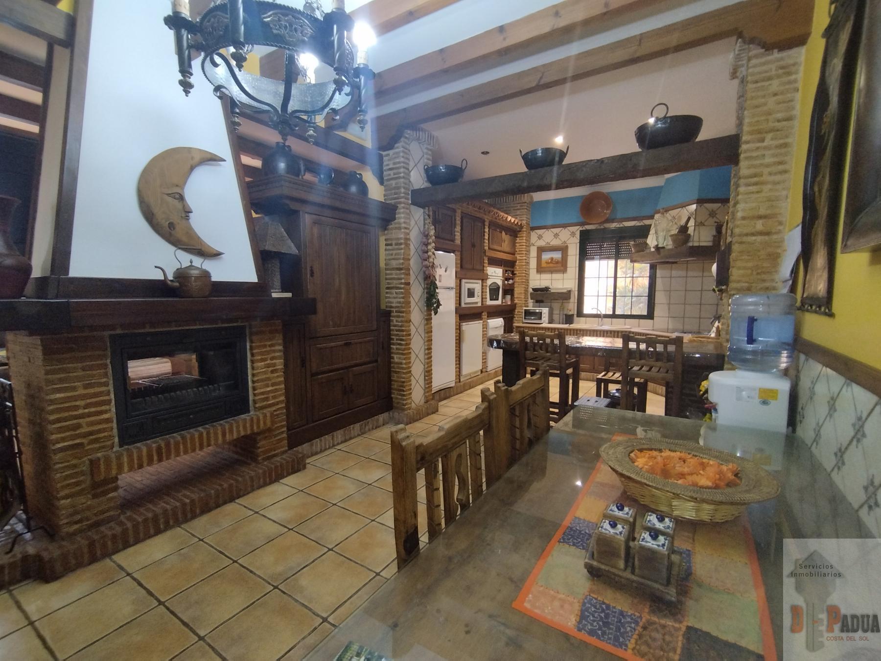 Venta de chalet en Campillos