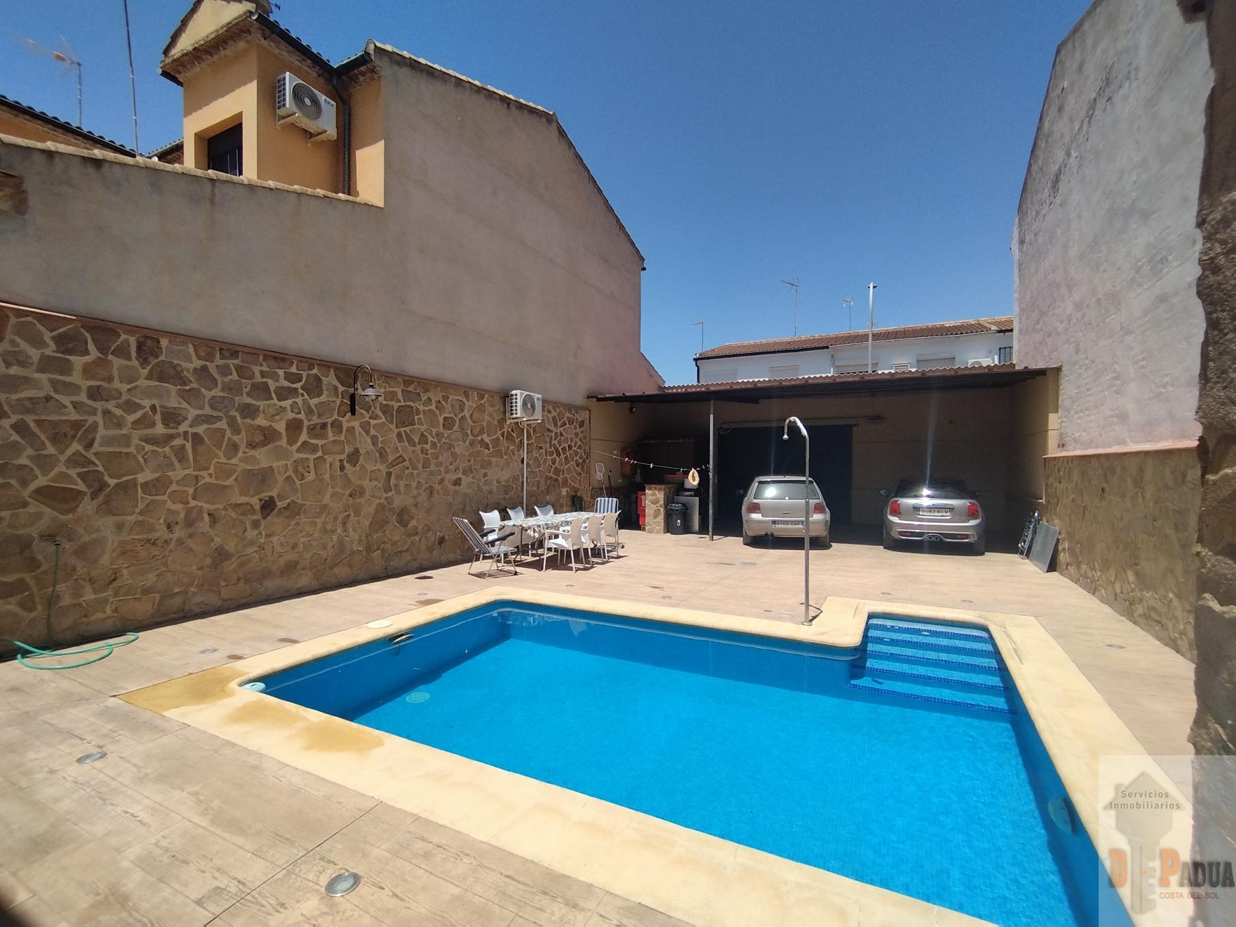 Venta de chalet en Campillos