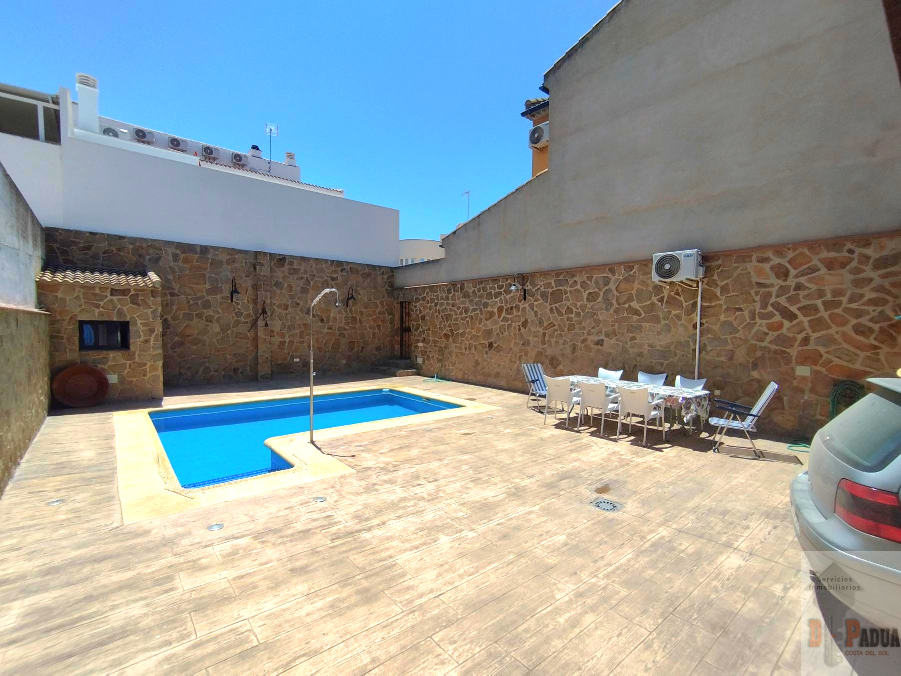 Venta de chalet en Campillos