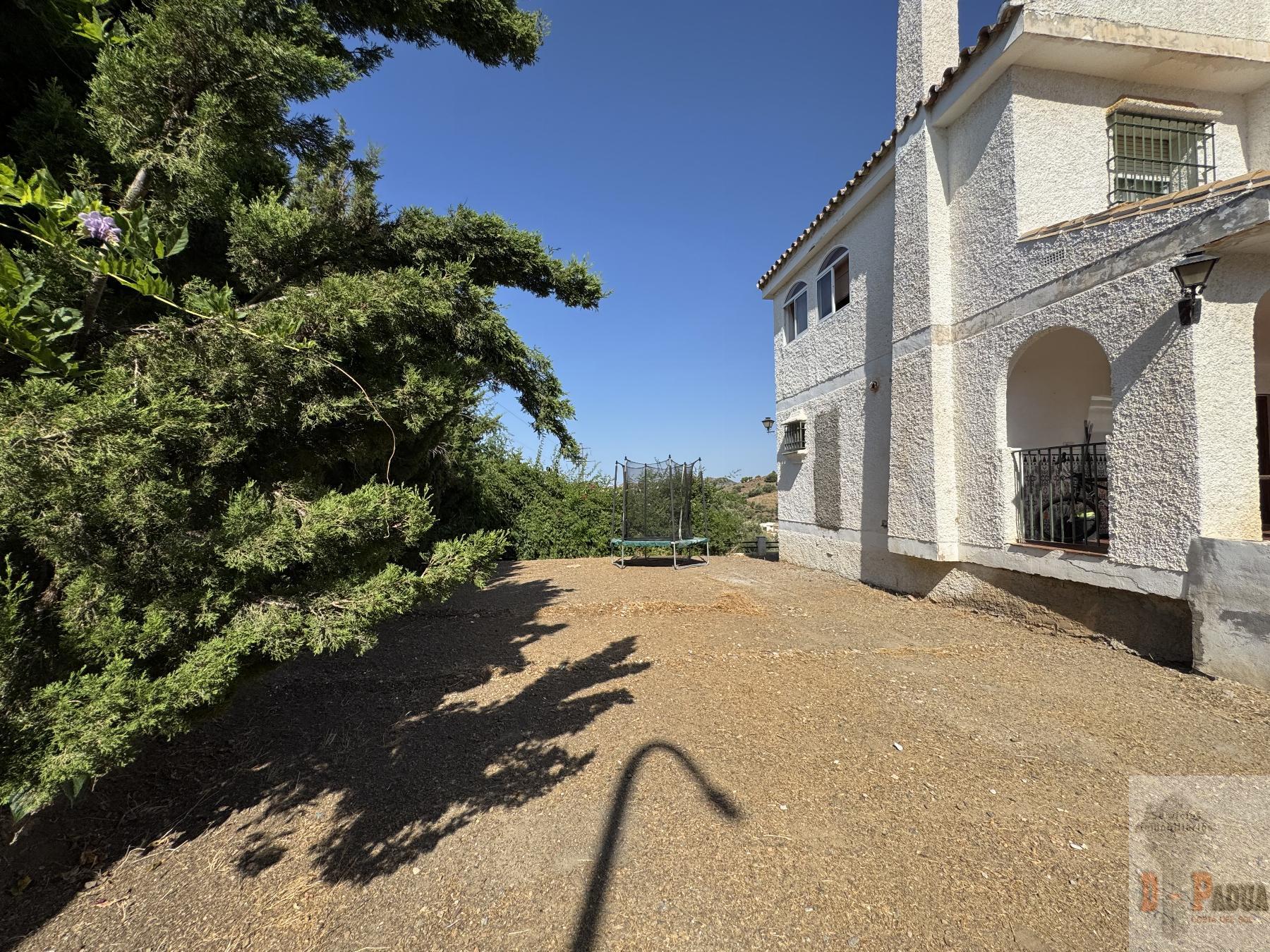 For sale of chalet in Chilches