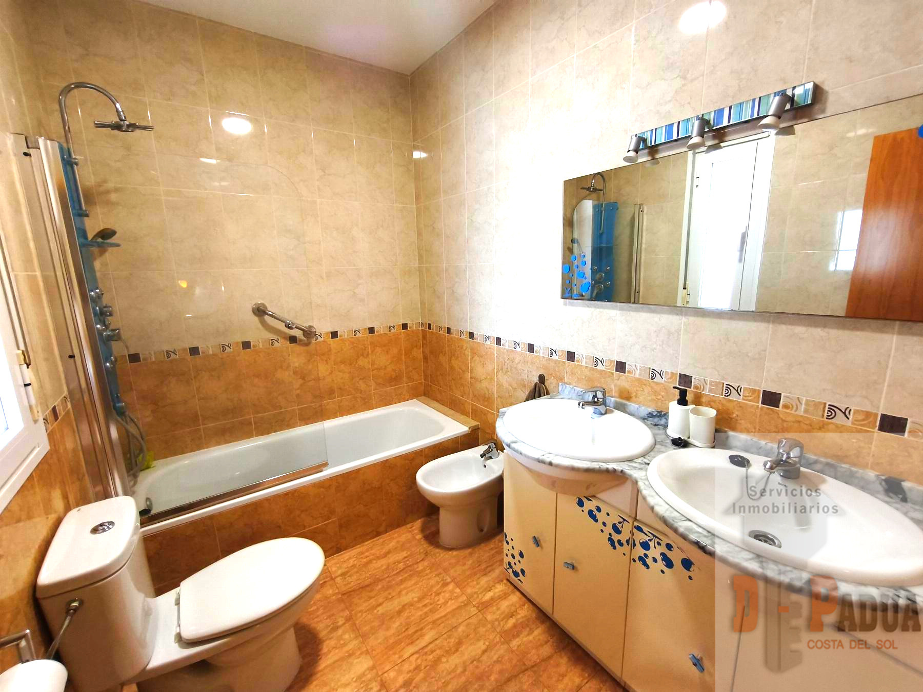 Venta de chalet en Campillos