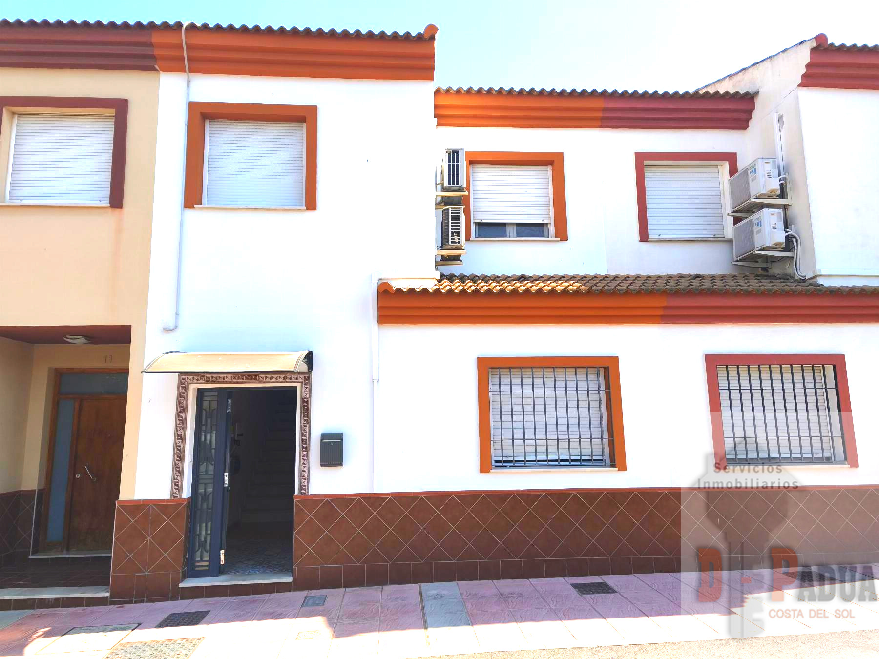 For sale of chalet in Campillos