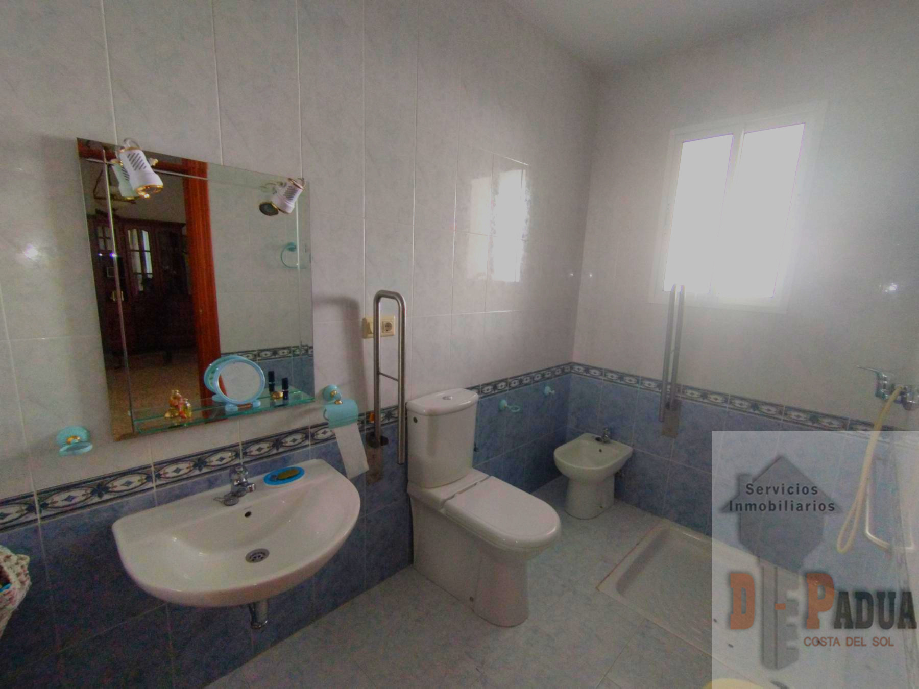 Venta de casa en Campillos