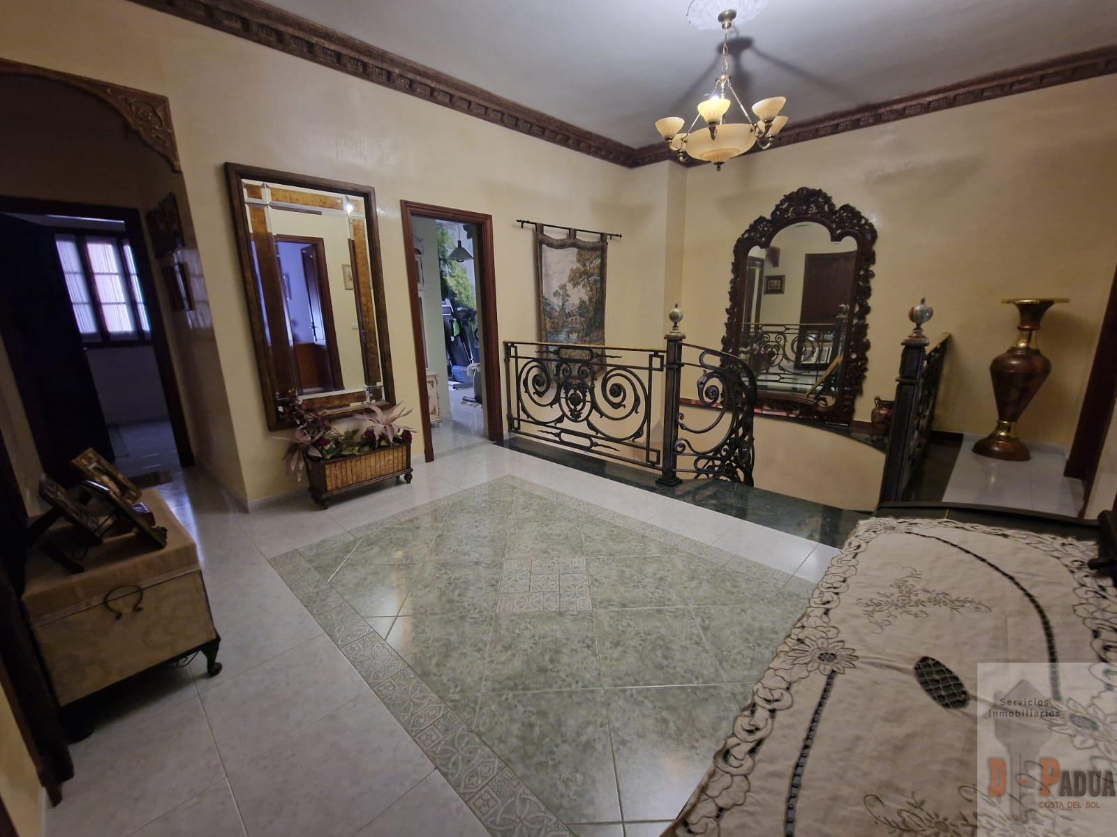 For sale of chalet in Campillos