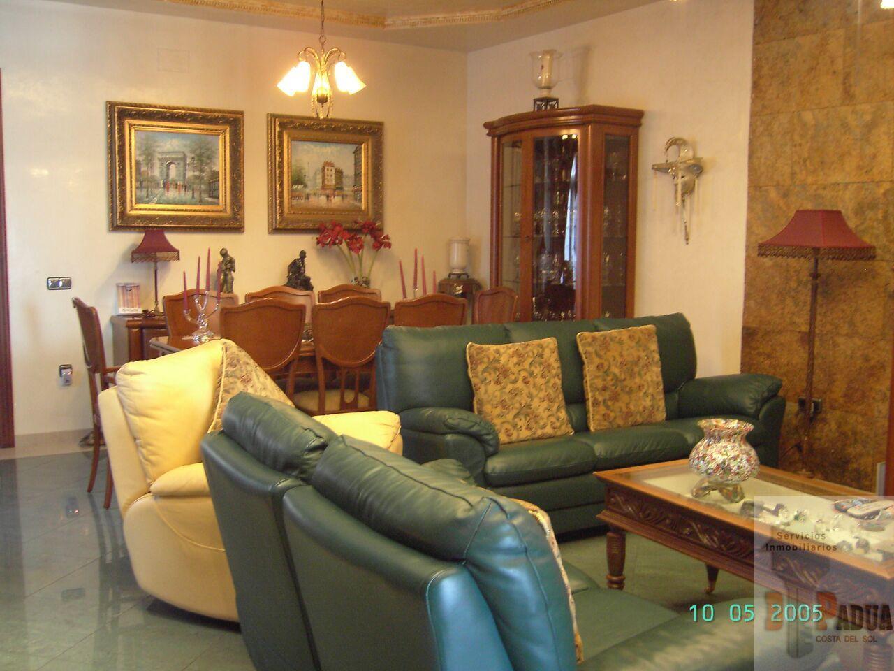 For sale of chalet in Campillos