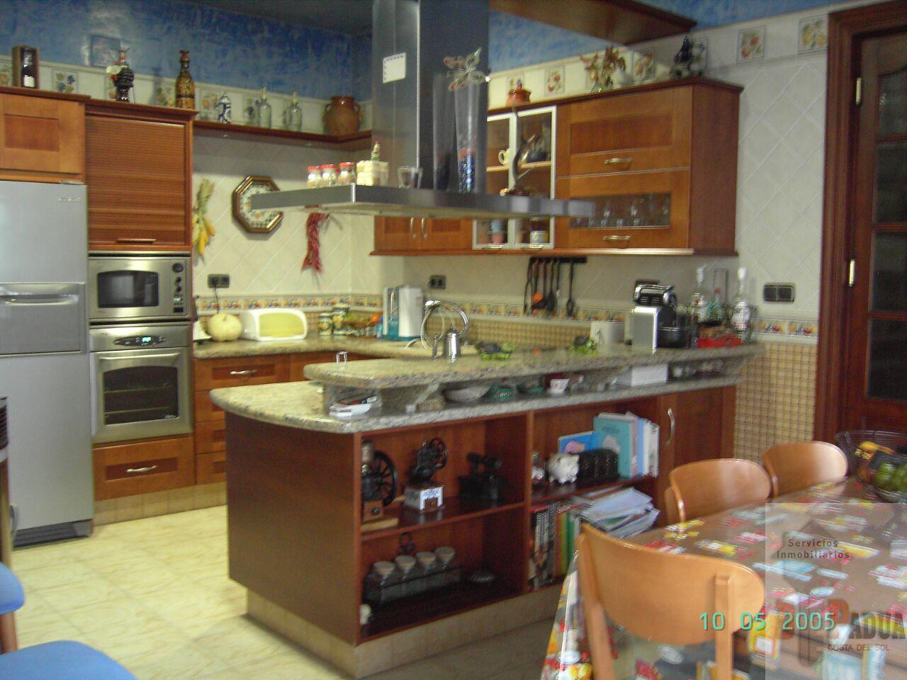 For sale of chalet in Campillos