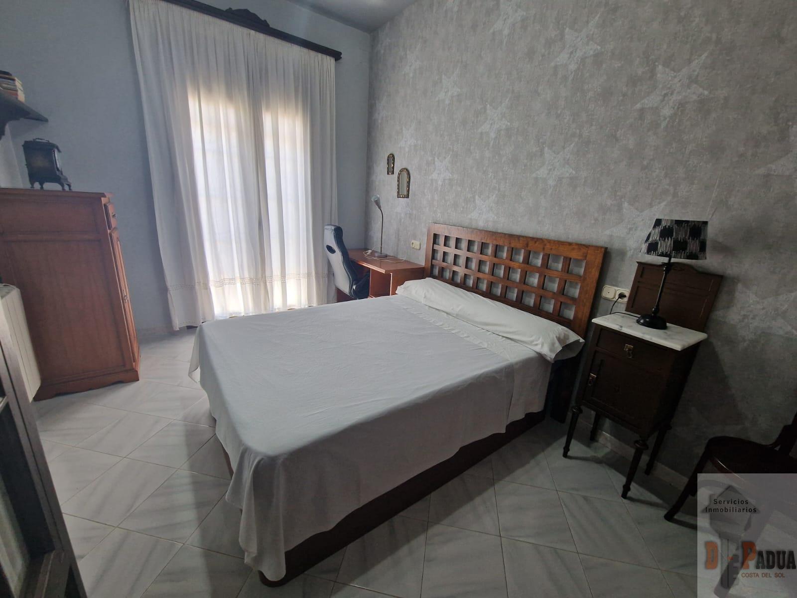 For sale of chalet in Campillos