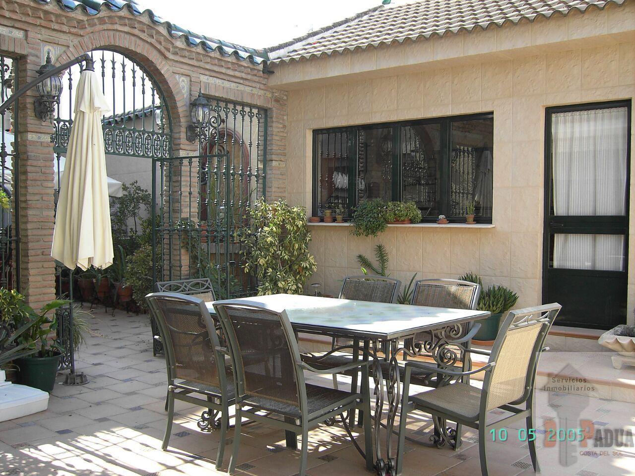 For sale of chalet in Campillos