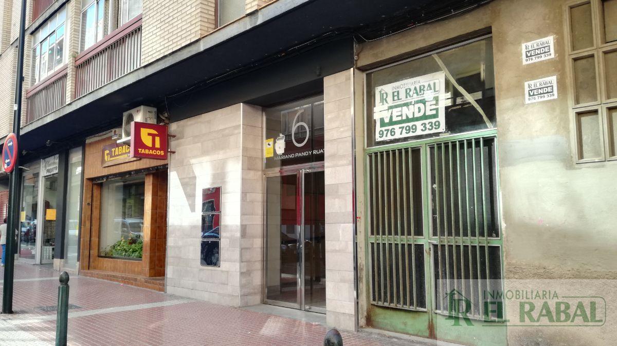 Venta de local comercial en Zaragoza