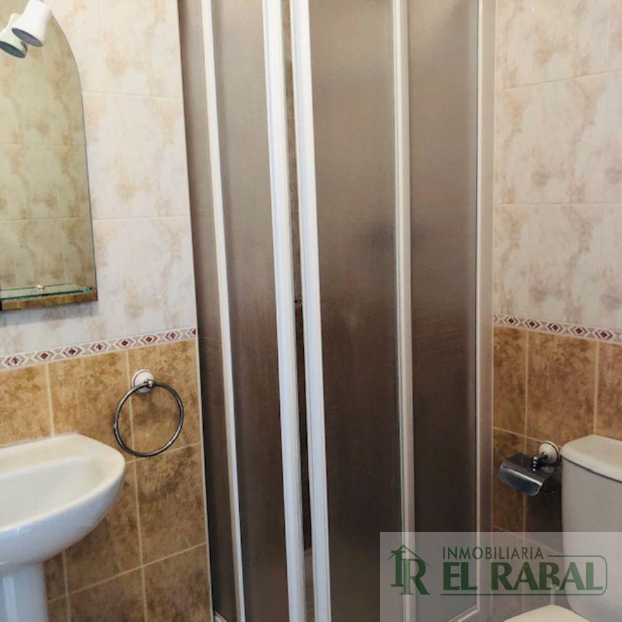 For sale of flat in La Puebla de Alfindén