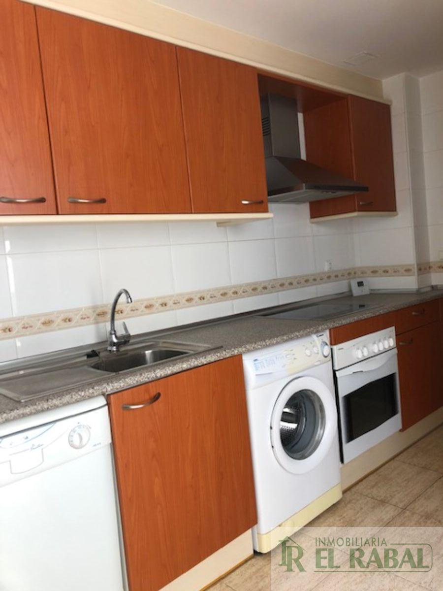 For sale of flat in La Puebla de Alfindén