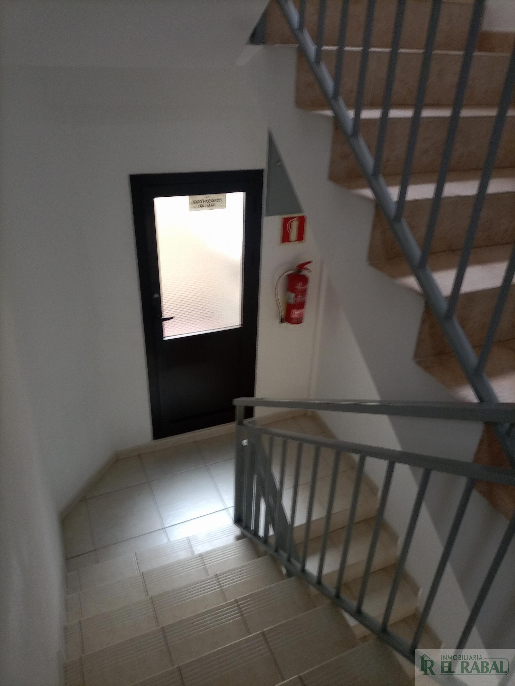 For sale of flat in Zaragoza