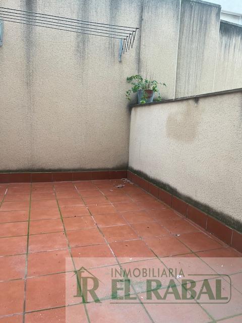 For sale of flat in Zaragoza