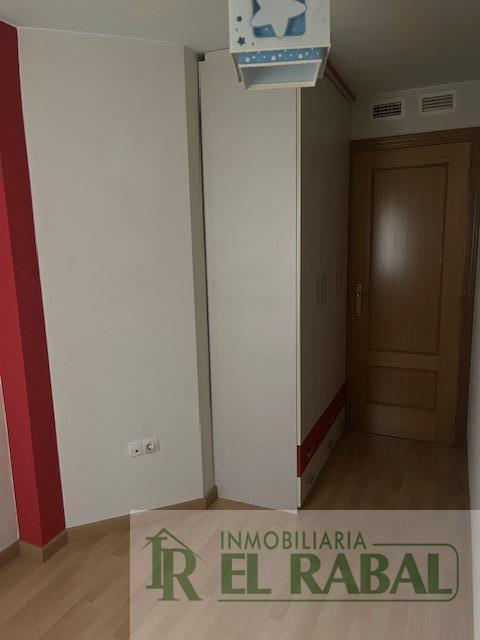 For sale of flat in Zaragoza