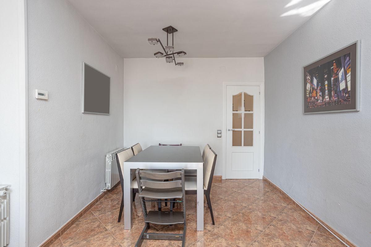 For sale of penthouse in Badalona