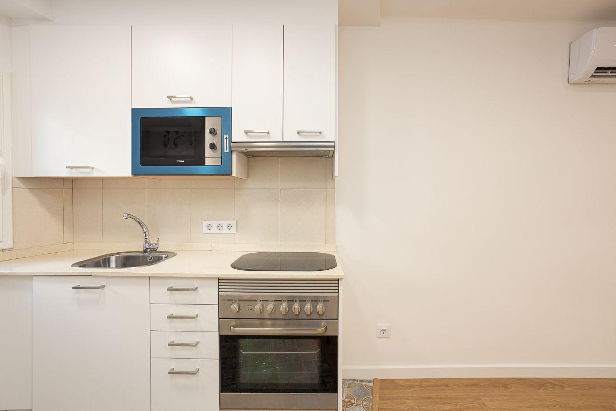 For sale of flat in Badalona