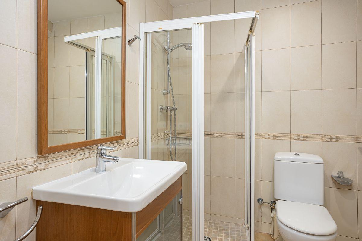For sale of flat in Badalona