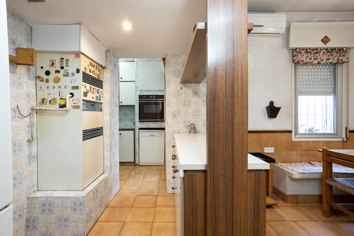For sale of flat in Badalona