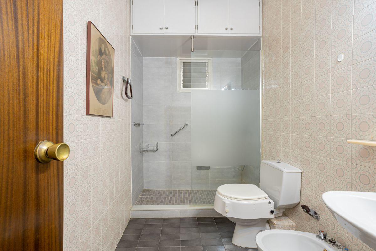 For sale of flat in Badalona